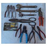 Pliers, Vise-Grips, Adjustable Wrenches, Metal