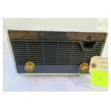 Sarkes Tarzian 723-502 Radio