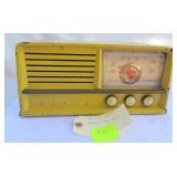 Arvin 460T Radio