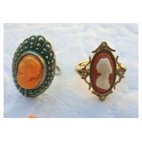 2 cameo Rings
