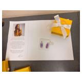 Kendra Scott in Cincinnati has donated earrings