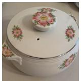 Halls Superior Quality Casserole Dish
