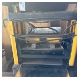 Dewalt DW734 Planer