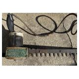 VTG Hedge Klip Trimmer