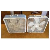 2 Box Fans