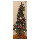 Christmas Tree with Raggedy Ann & Andy Ornaments