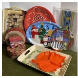 Plastic Trays & Tins