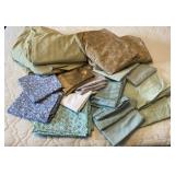 King Size Sheet Sets with Non-matching Pillow