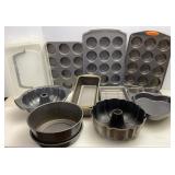 Wilton & Other Cake, Muffin & Loaf Pans