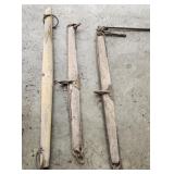 Single trees, (3), one has no hardware