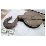 Vulcan antique snatch block pulley