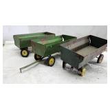 John Deere Metal Feed Wagons (3)