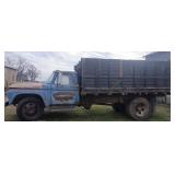 1962 Ford F-600 Grain Truck