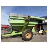 Parker 4500 Grain Cart