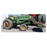 John Deere 1020 Diesel Tractor w/Loader