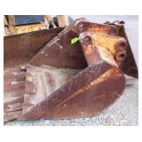 John Deere 36" Bucket