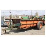 New Idea 207 Manure Spreader