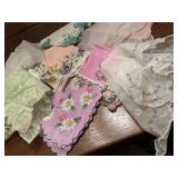 8 Vintage Hankies Excellent Condition