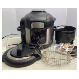 Ninja Foodi Deluxe Insta pot/Air Fryer
