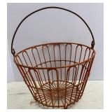 Vtg Egg Basket
