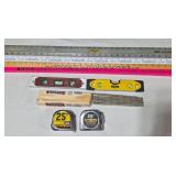 Tape Measures, Levels & Yardsticks