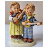 Goebel M.I. Hummel "Happy Days" Figurine