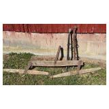 Primitive Double Tree & Horse Hames