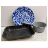 Enamel Plate, Sauce Pan & Bake Pan