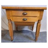 Oak 'Possum Belly' Baker's Table, Antique