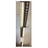 Fluorescent Lighting & Speaker