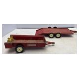 Ertl IH Flatbed Trailer & Manure Speader