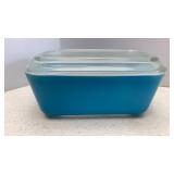 Pyrex Covered Refrigerator Dish
