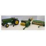 Ertl John Deere Tractor & Implements