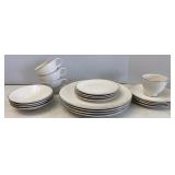 Fine China 4-Place Setting (no name)