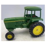Ertl John Deere Tractor