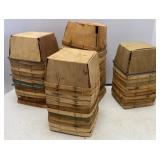 +/- 80 Wooden Berry Qt Baskets
