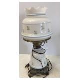 Vtg Hurricane Lamp