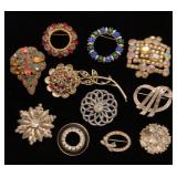 Various age rhinestone brooches