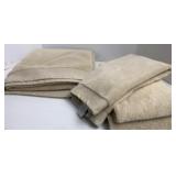Bath & (3) hand towels