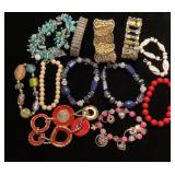 Metal link stretchy band bracelets