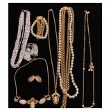 Jewelry necklace & earring sets