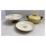 Hall Cake pedestal, Hull covered casserole