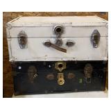 Vtg Travel Trunks
