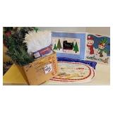 Garland & vinyl placemats