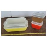 Square Pyrex casseroles