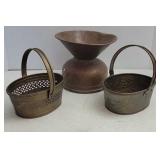 Brass spittoon & baskets