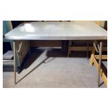 Mid Century Modern Dining Table with Hair Pin Legs