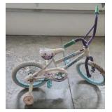 Huffy Girls Bike w/ Training Wheels