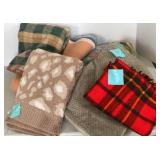 Fleece Throws (sizes in photos)