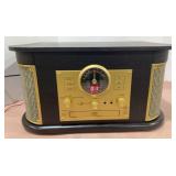 Stereo Tuner (blue tooth), CD, Phono, Aux